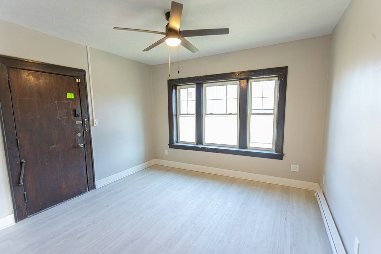 12009 Clifton Blvd, Unit 6 - Photo 2 of 15