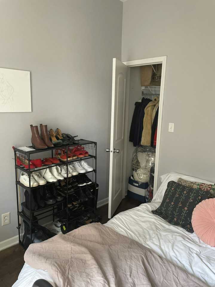 2249 West Iowa Street, Unit 3R - Photo 7 of 11