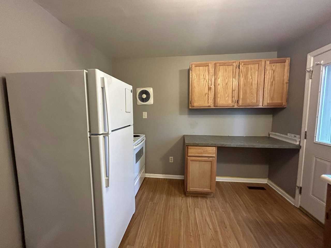 4471 Croissant Street - Photo 3 of 28