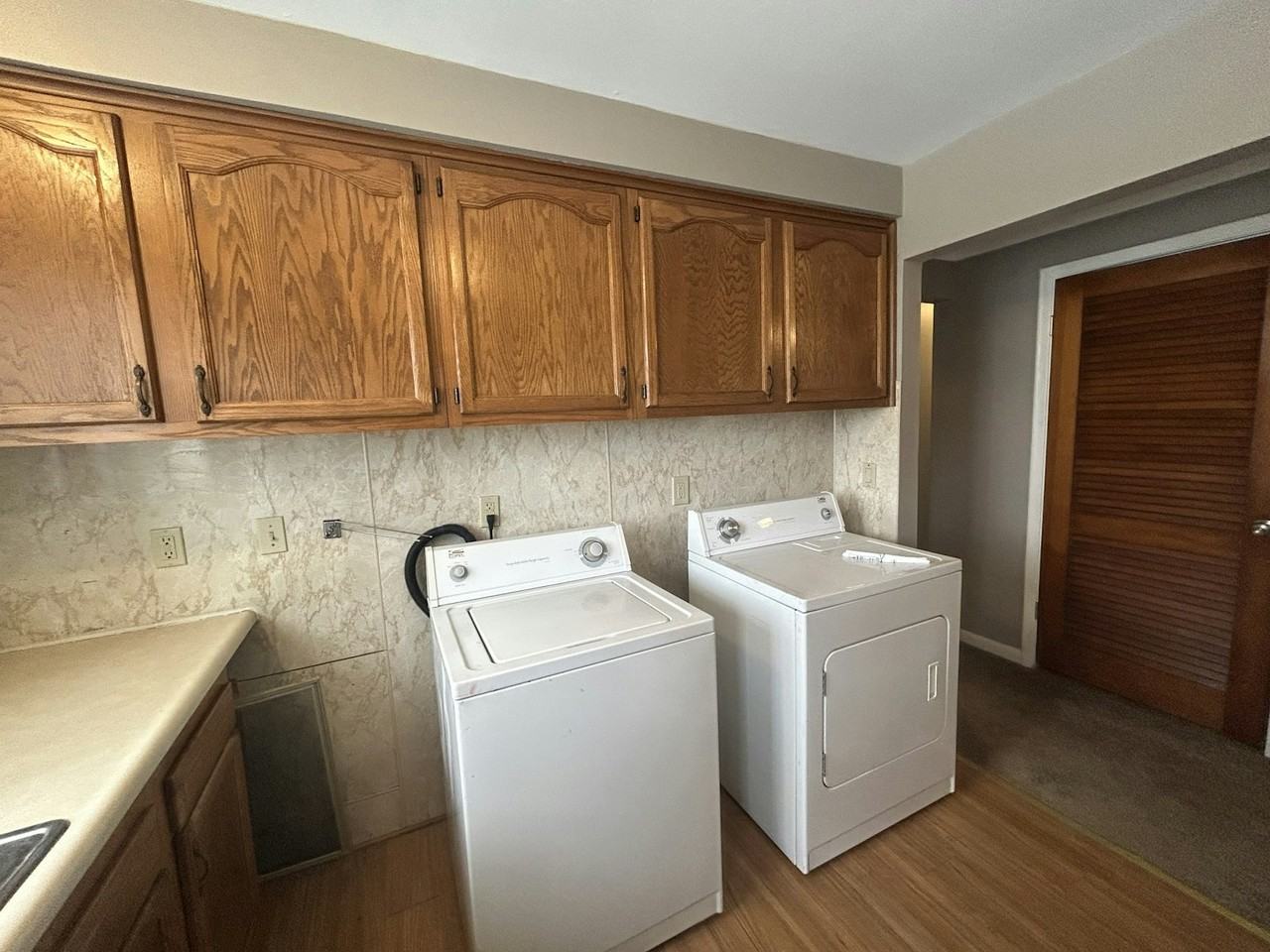 4471 Croissant Street - Photo 5 of 28