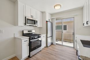 437 W Queen St #10 - Photo 1 of 1