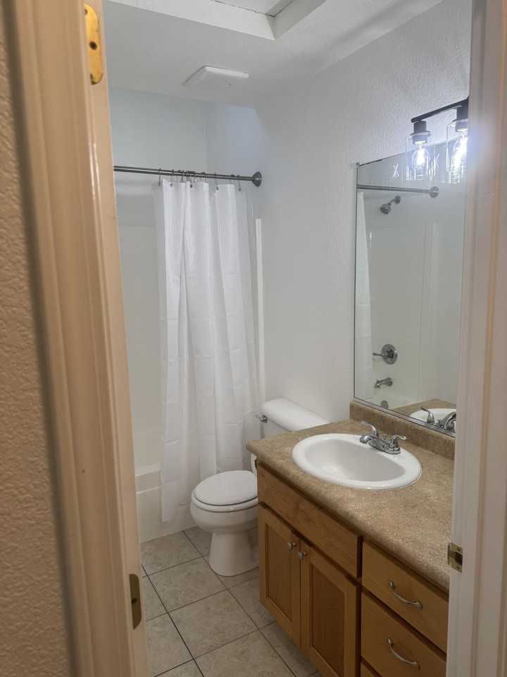 485 E 7th Ave #485 - Photo 5 of 5