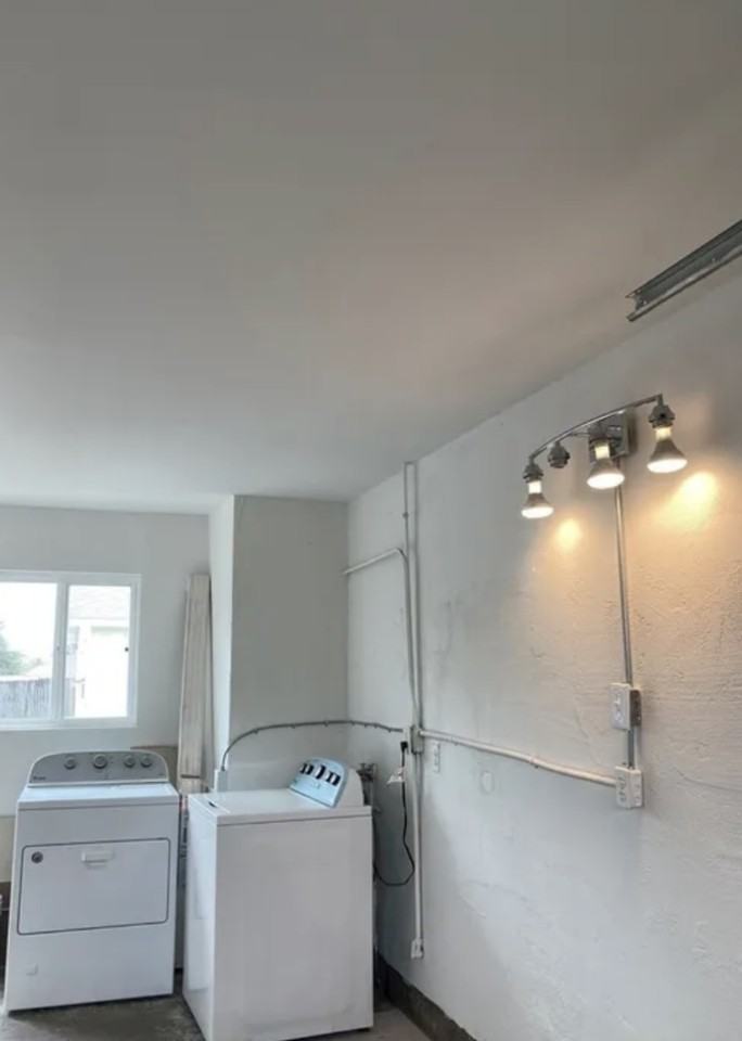 17263 Owen St #1 - Photo 3 of 10