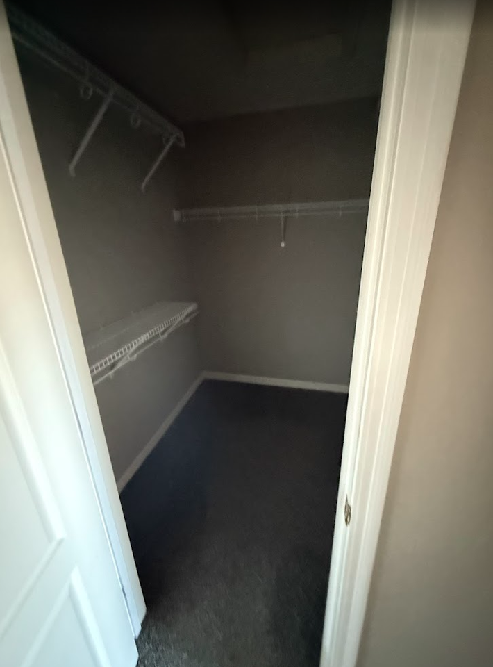 1616 Ashley Ct #304 - Photo 4 of 12