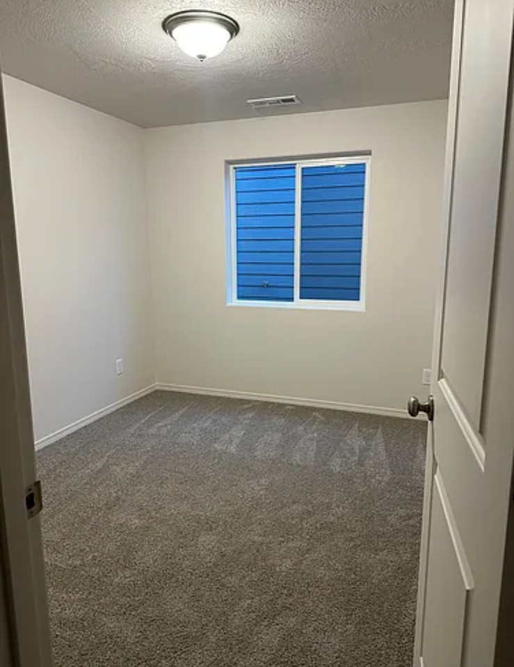 1118 W Sequoia Rd #NA - Photo 7 of 7