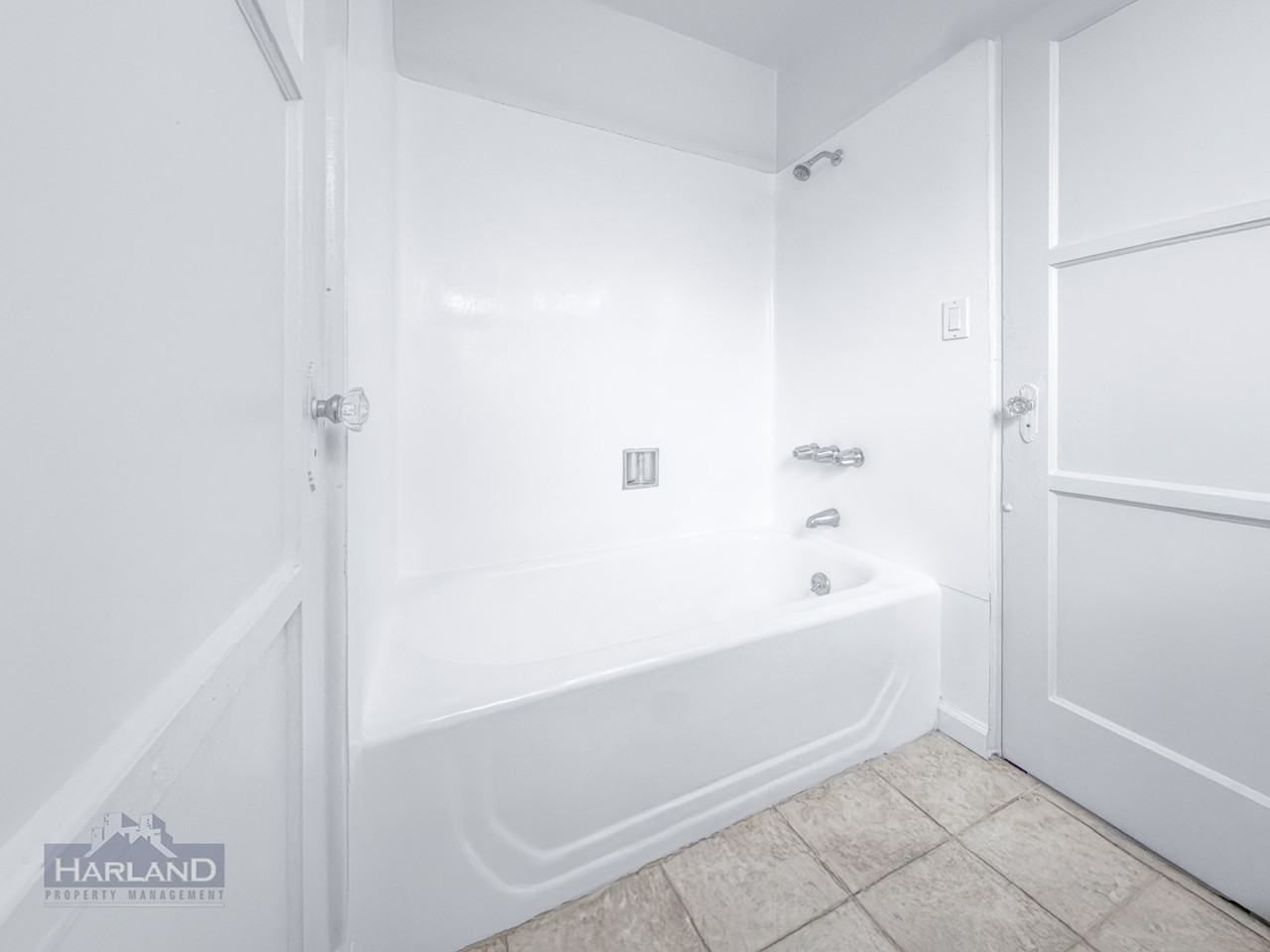 4460 49th St - Photo 4 of 15