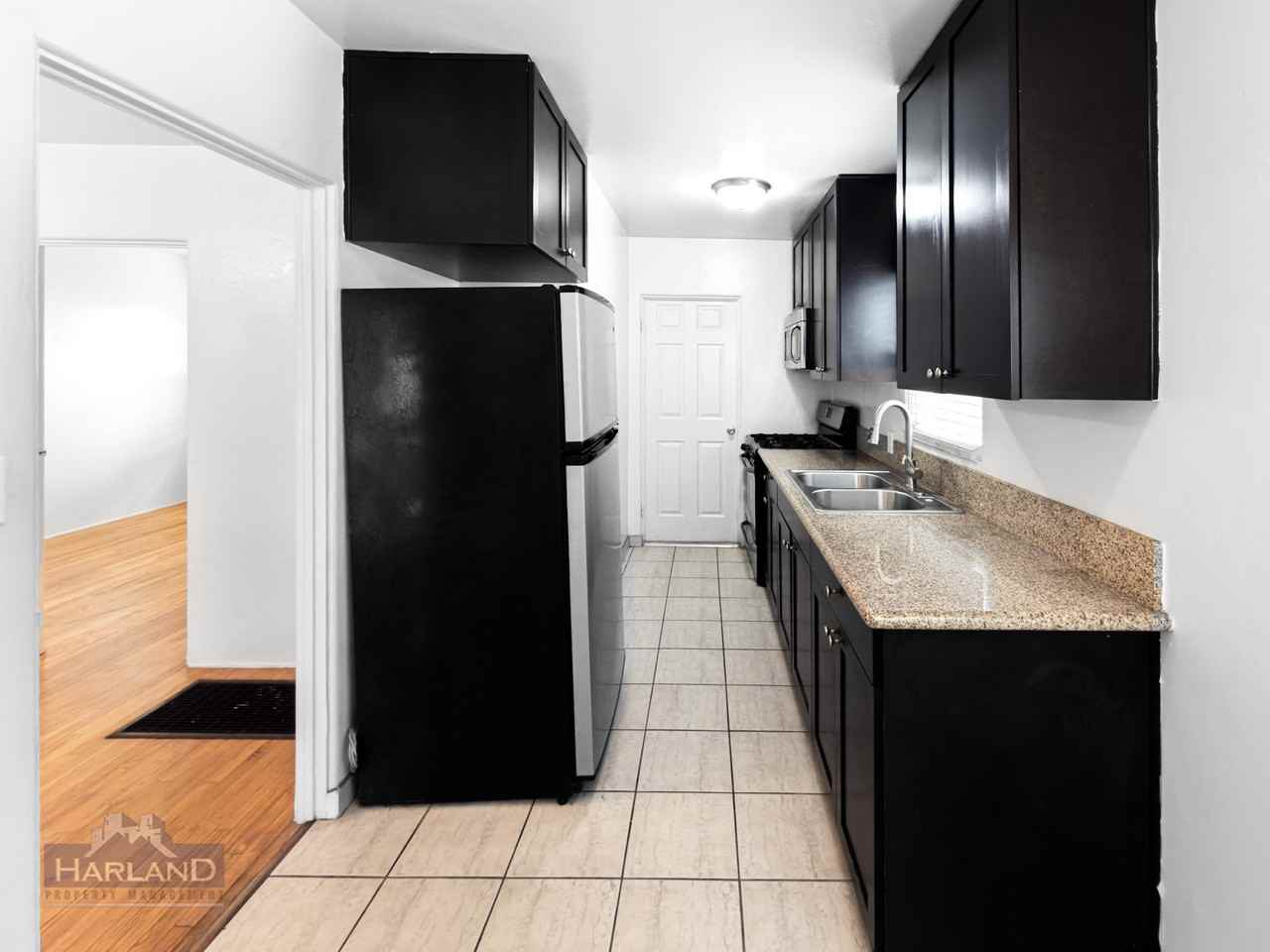 4460 49th St - Photo 7 of 15