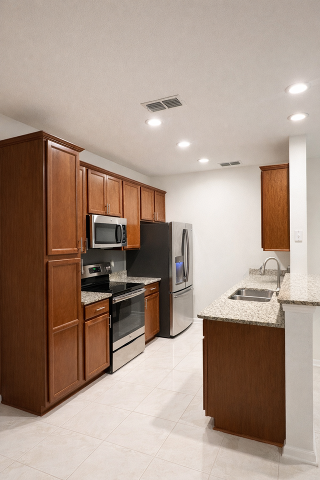 110 Moultrie Village Ln #NA - Photo 3 of 15