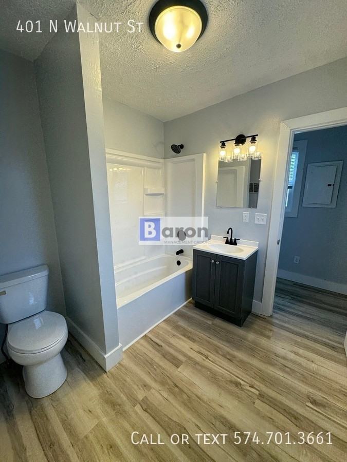 401 N Walnut St - Photo 7 of 12