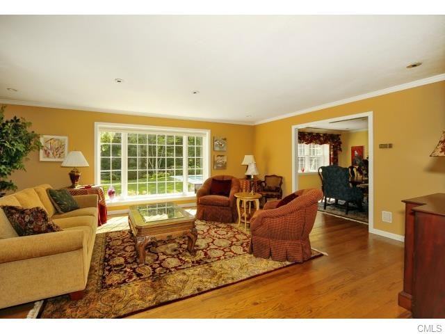 12 Lake Rd - Photo 3 of 24