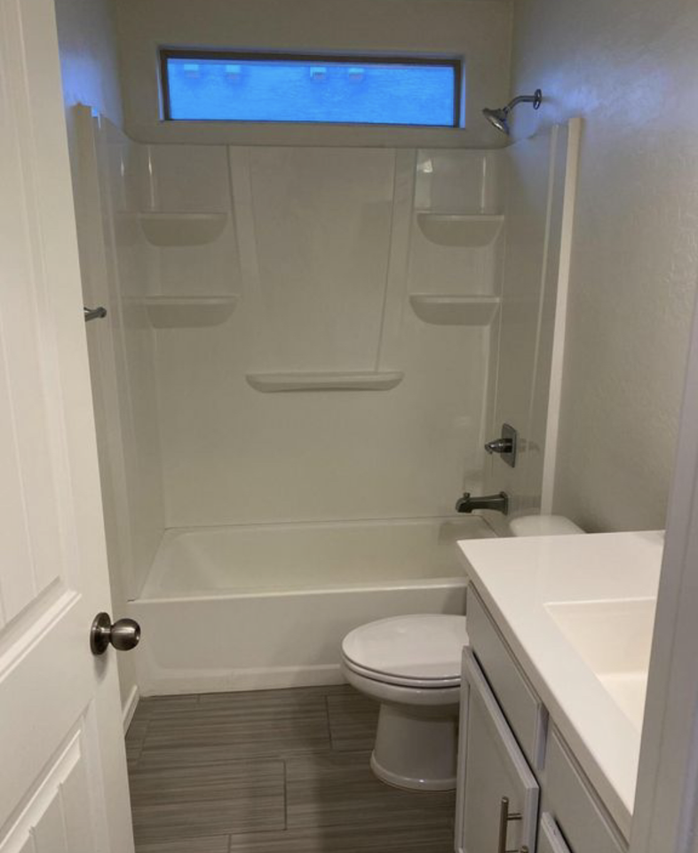 16183 W Kendall St #NA - Photo 5 of 9