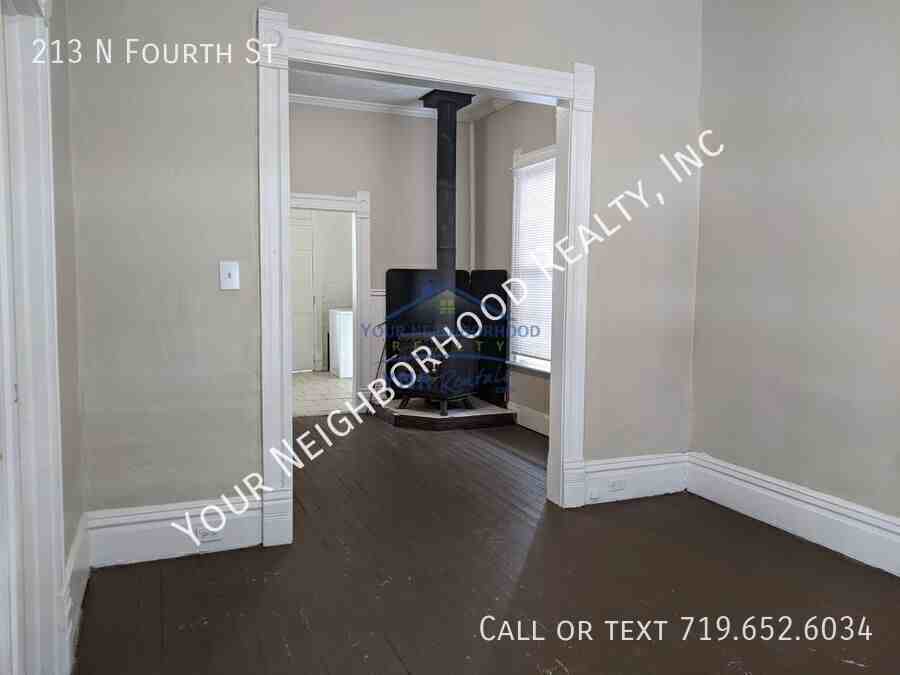 213 N 4th St - Photo 4 of 18