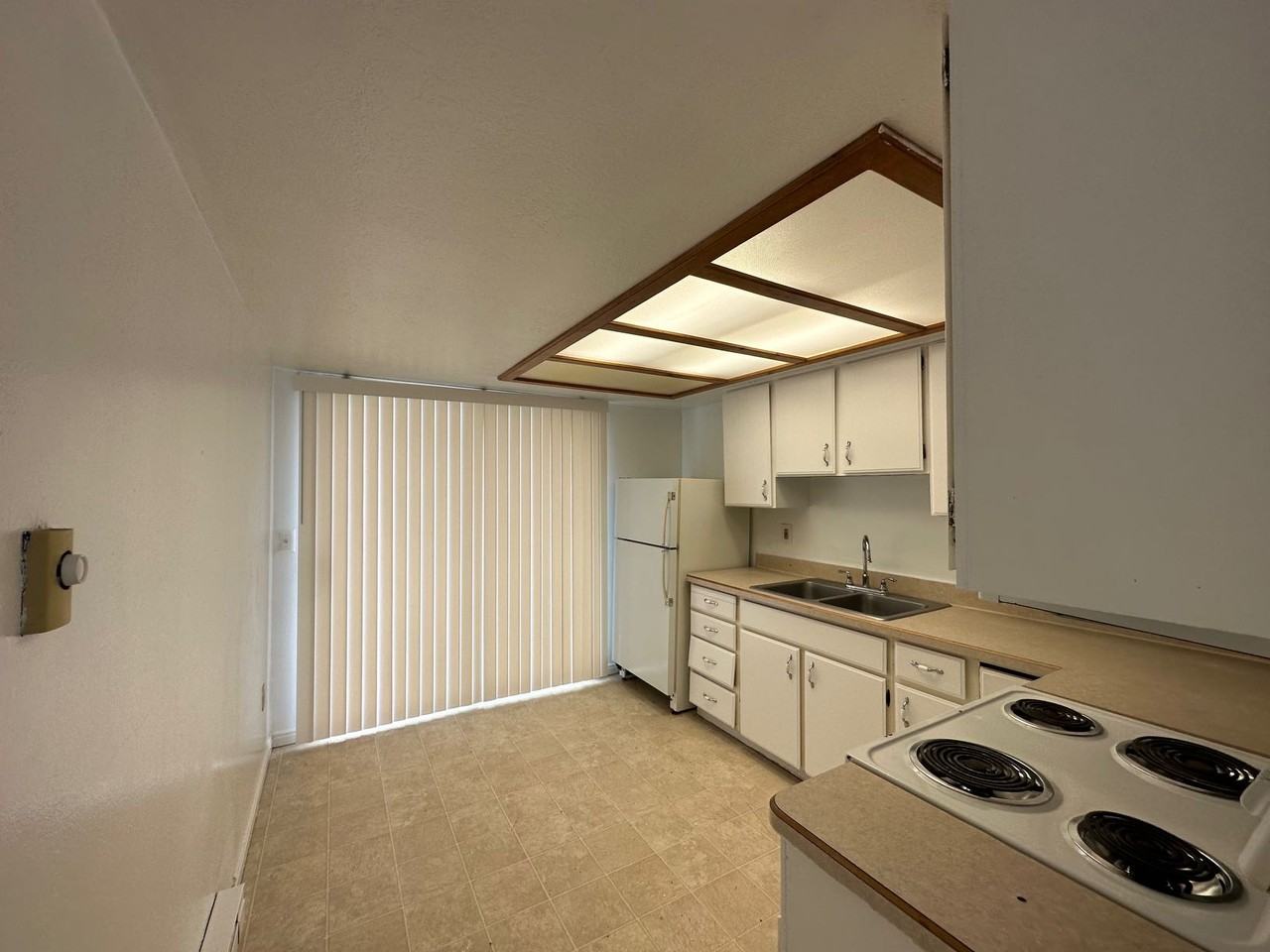 547 Poole Ave #2 - Photo 2 of 10