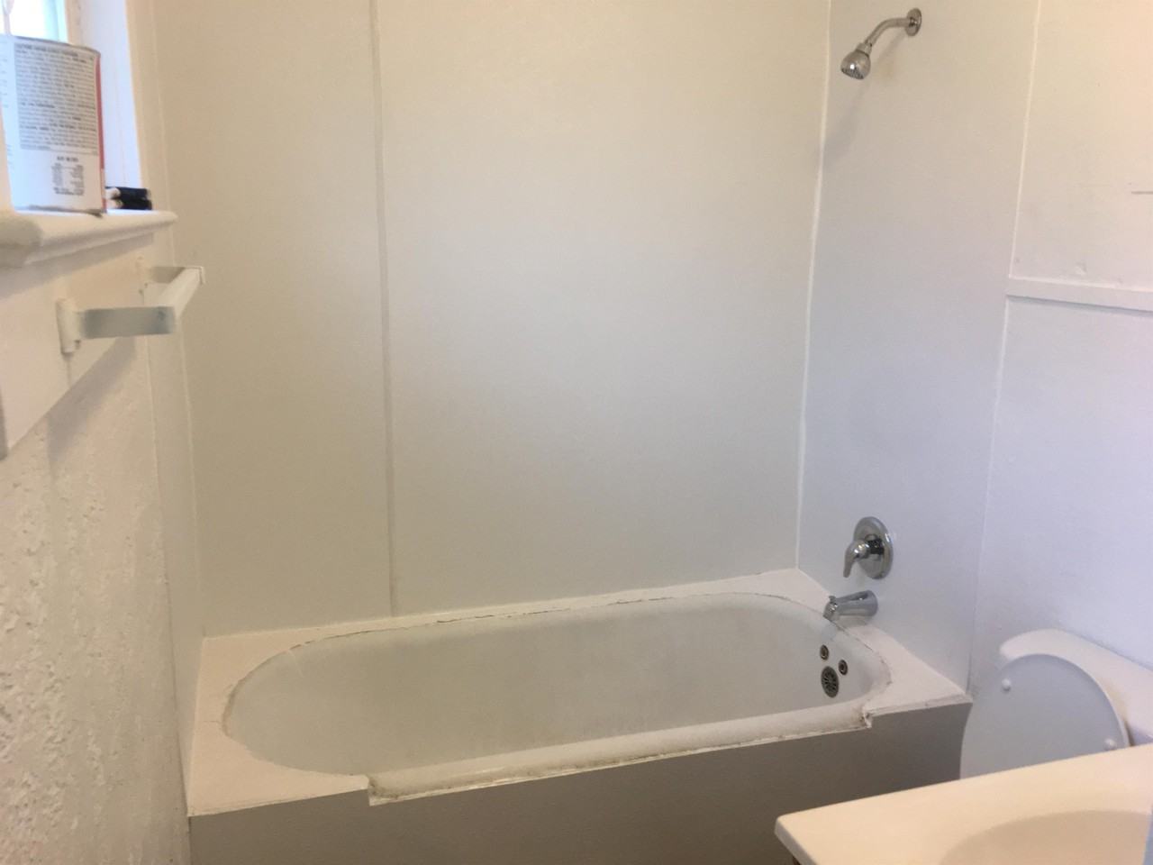 217 W Sherman St - Photo 5 of 5