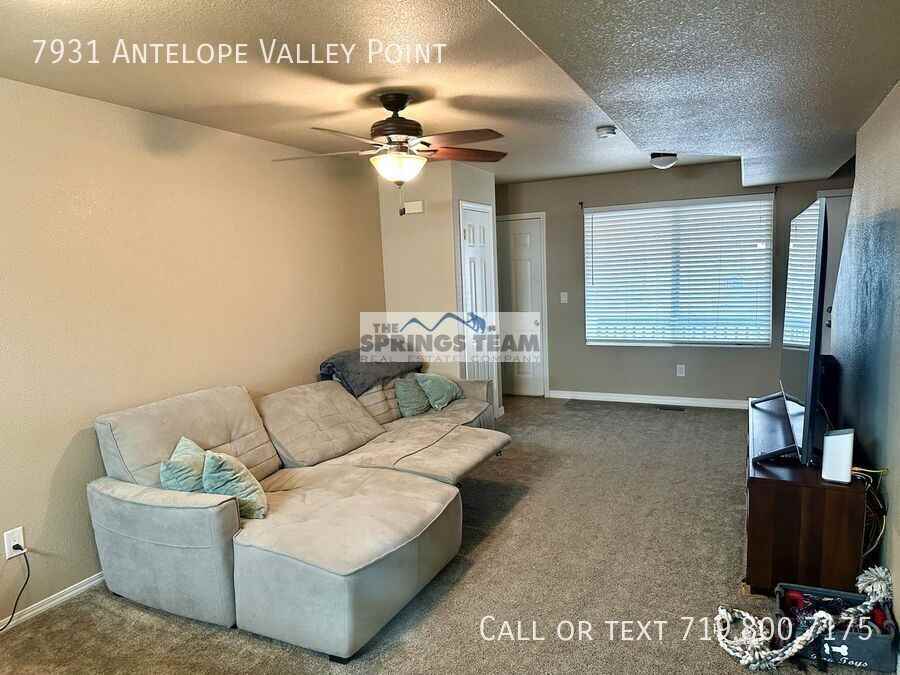 7931 Antelope Valley Pt - Photo 4 of 18