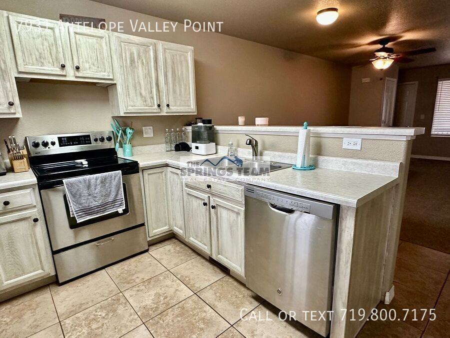 7931 Antelope Valley Pt - Photo 5 of 18