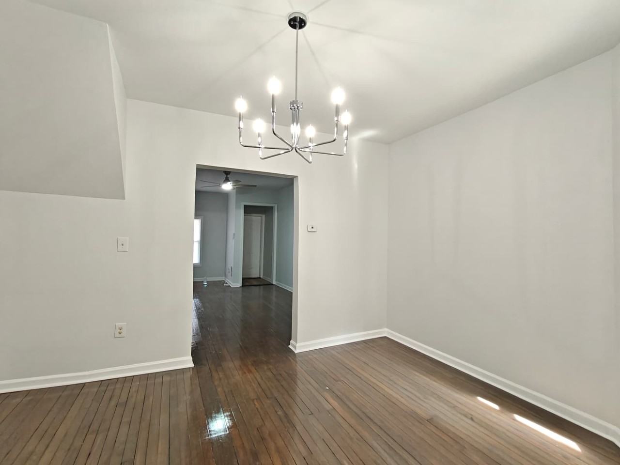 5308 Race St - Photo 6 of 12