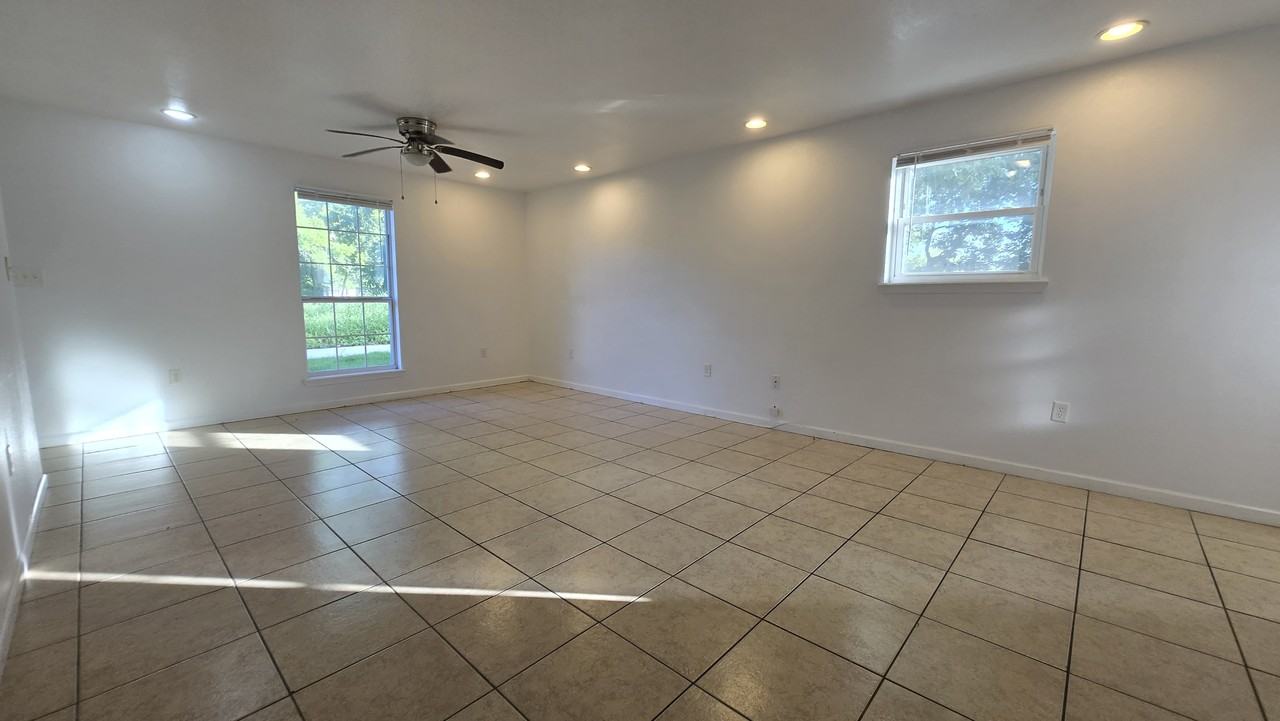 2431 Octavia Dr #1 - Photo 2 of 10