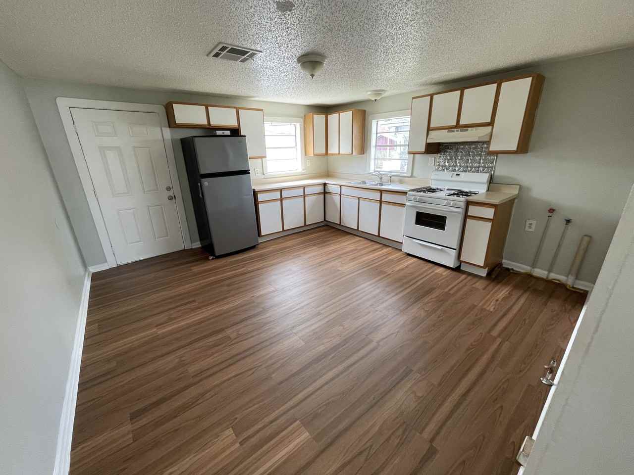 2107 Montesquieu St #2107 - Photo 3 of 10