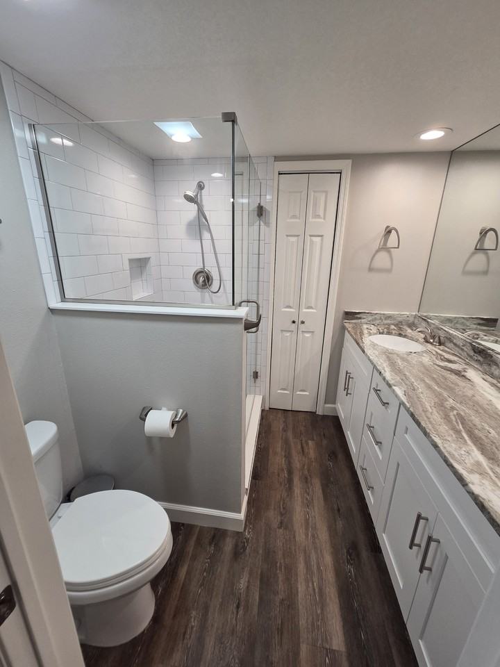 2716 11th Ct #56D - Photo 3 of 8