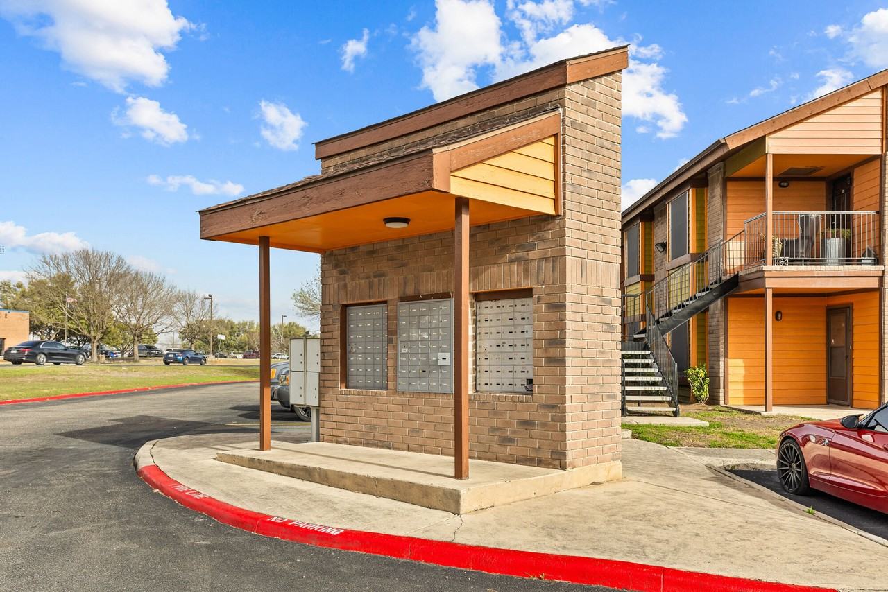Towne East Village Apartment Homes - Photo 6 of 41
