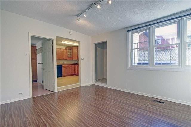 362 Jones Ave - Photo 3 of 9