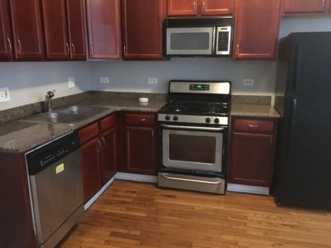 505 E 44th St #1B - Photo 3 of 31