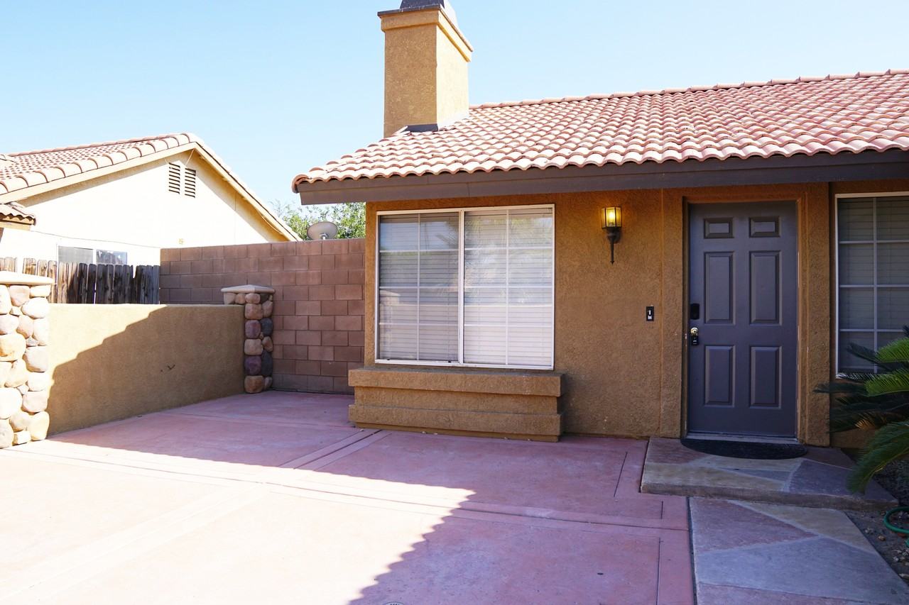 80675 Harvard Ct #1 - Photo 2 of 27