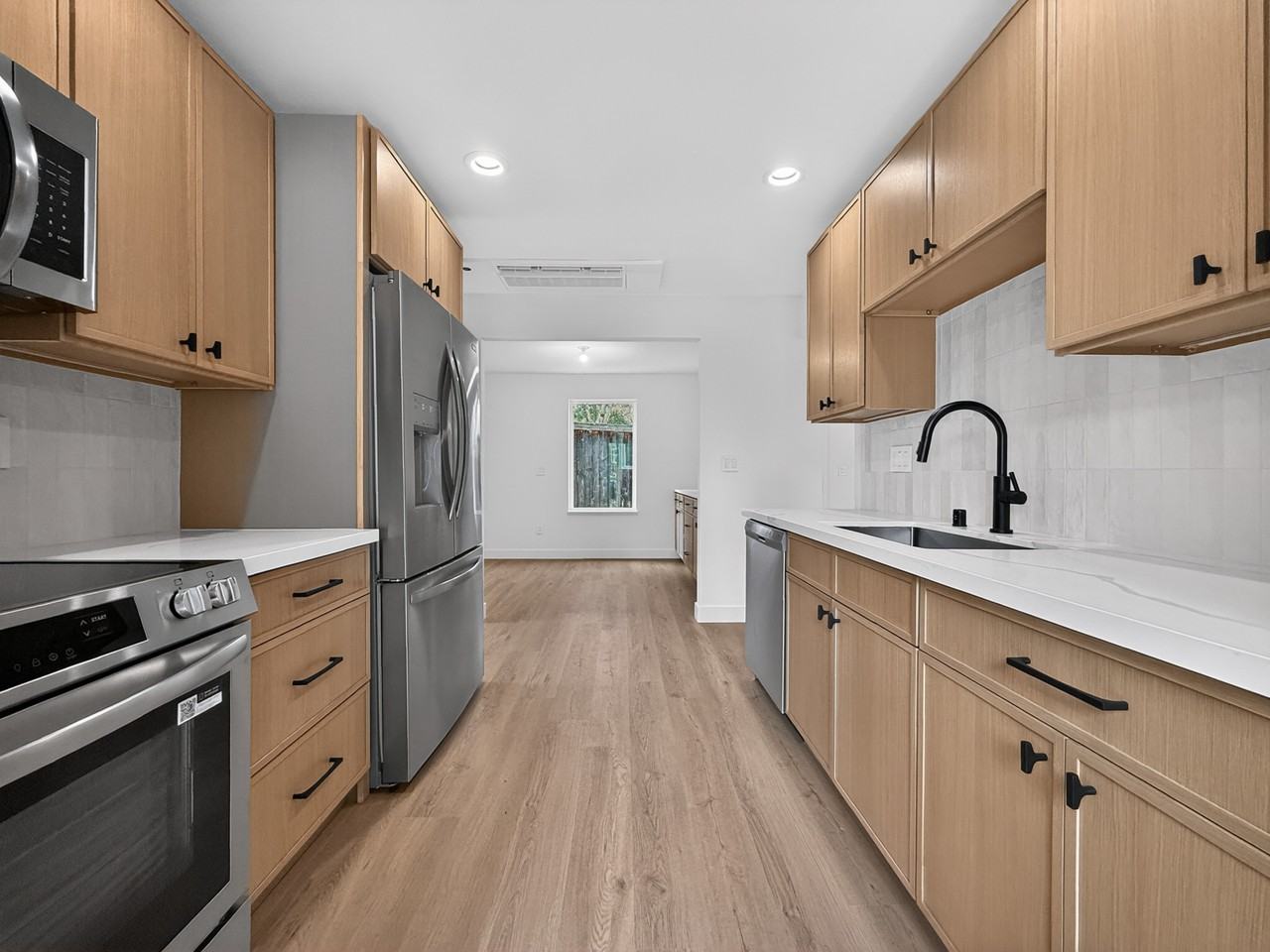 1212 Nw 75th St #1 - Photo 2 of 23