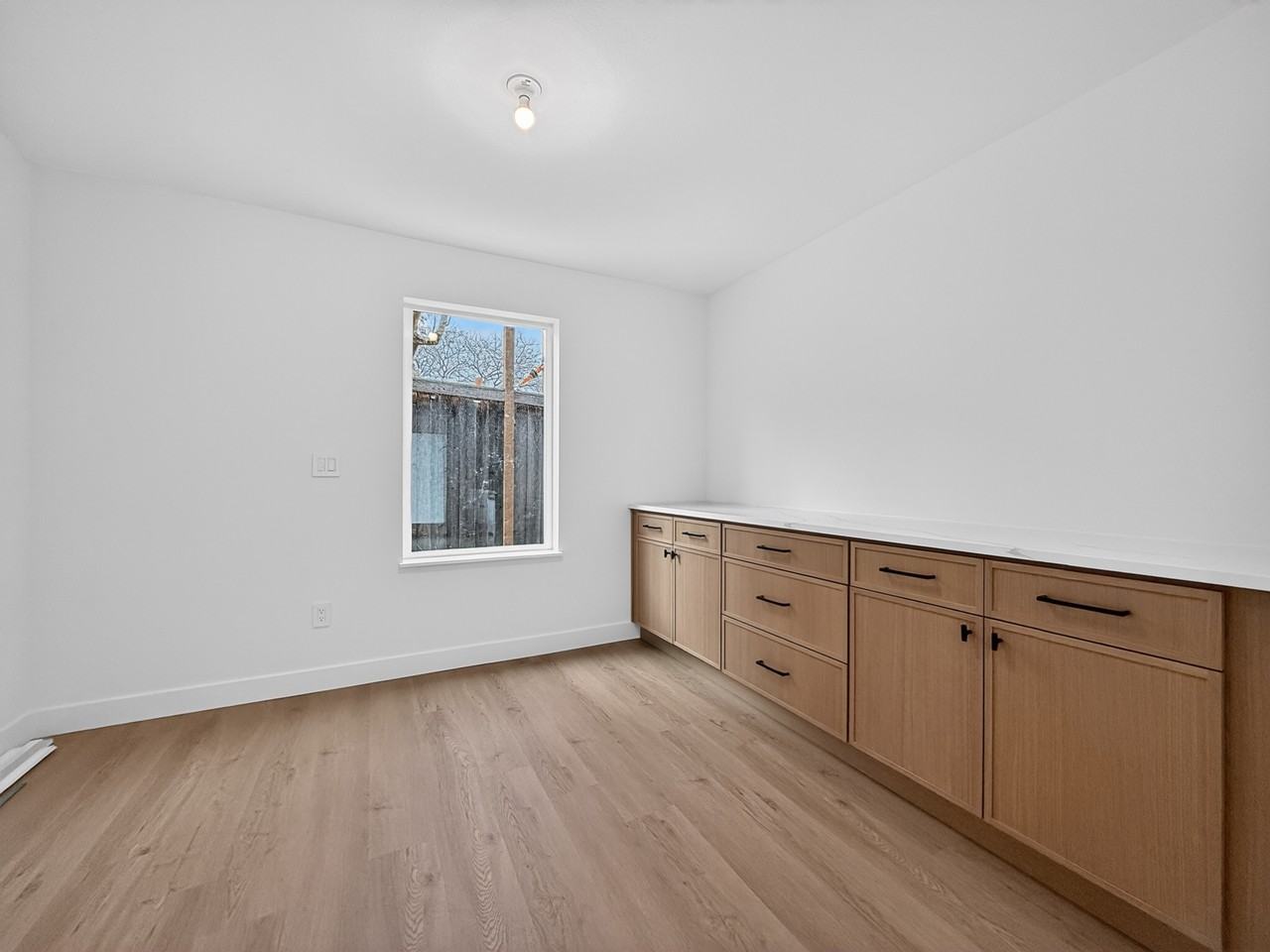 1212 Nw 75th St #1 - Photo 5 of 23