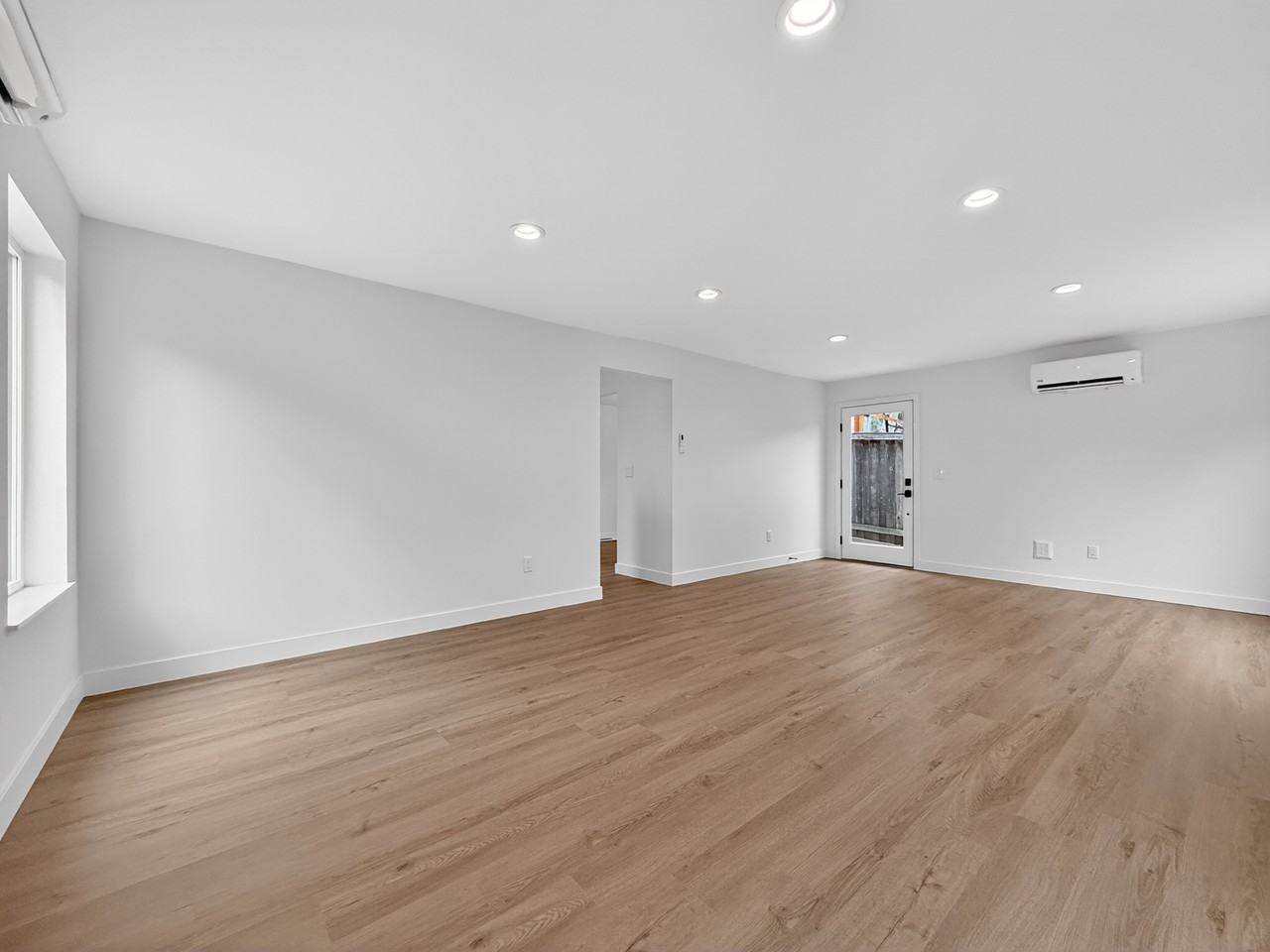 1212 Nw 75th St #1 - Photo 7 of 23