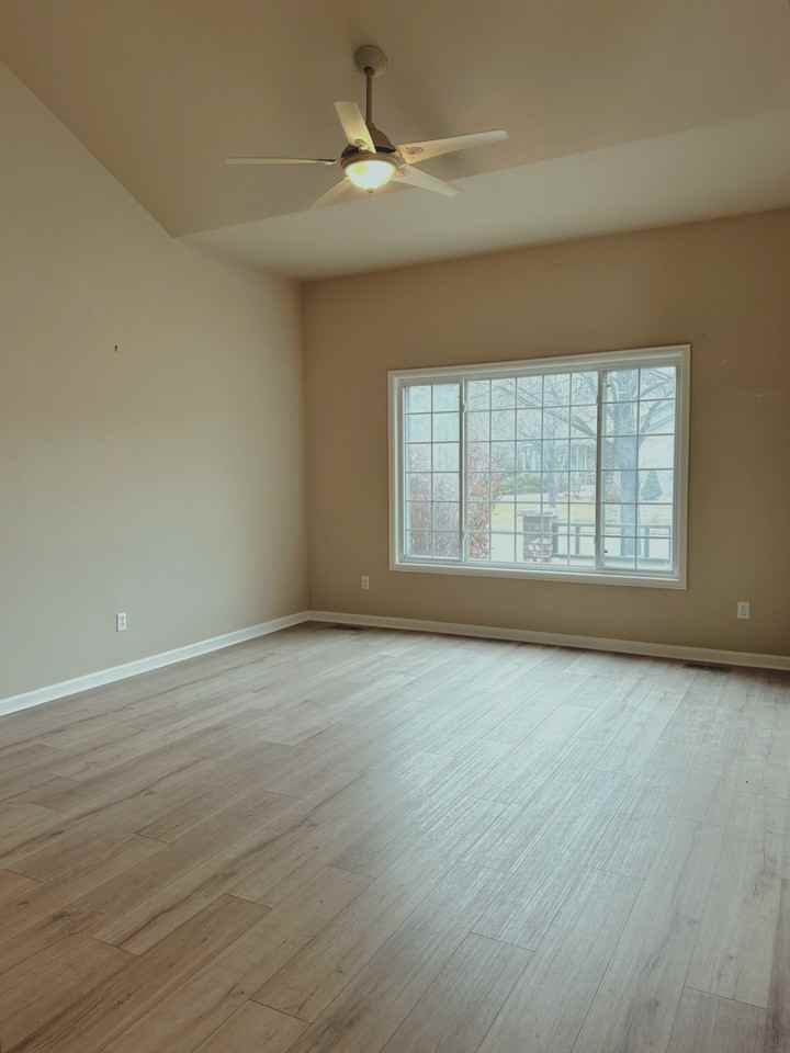 408 Strasburg Dr #1 - Photo 3 of 17