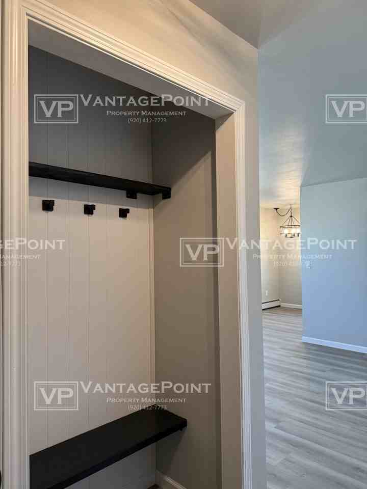 2120 Van Deuren Street - Photo 2 of 17