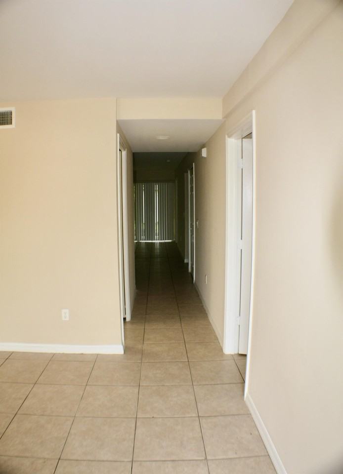 7435 Albany - Photo 3 of 15