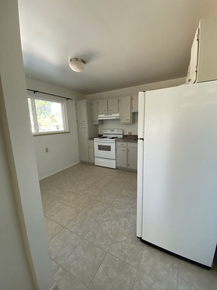 626 Grant Street, Unit 4 - Photo 2 of 7