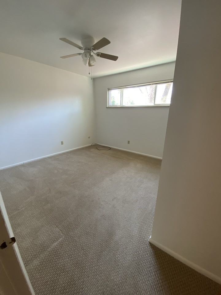 626 Grant Street, Unit 4 - Photo 4 of 7