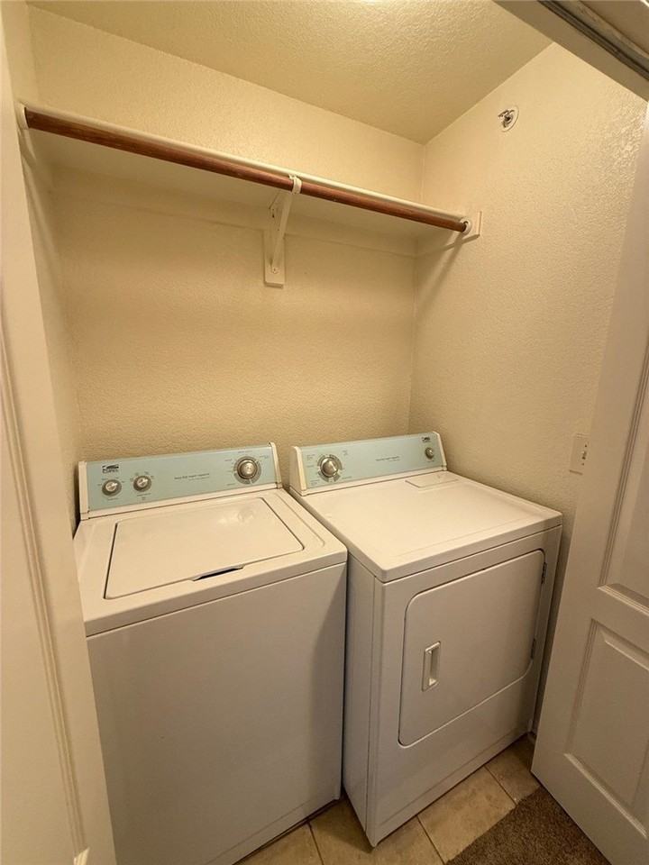 2624 N Valencia Ave #1 - Photo 4 of 11