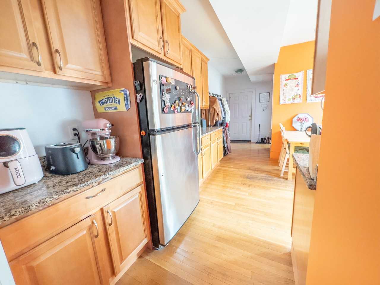 21 Essex StreetUnit 2 #2 - Photo 5 of 19