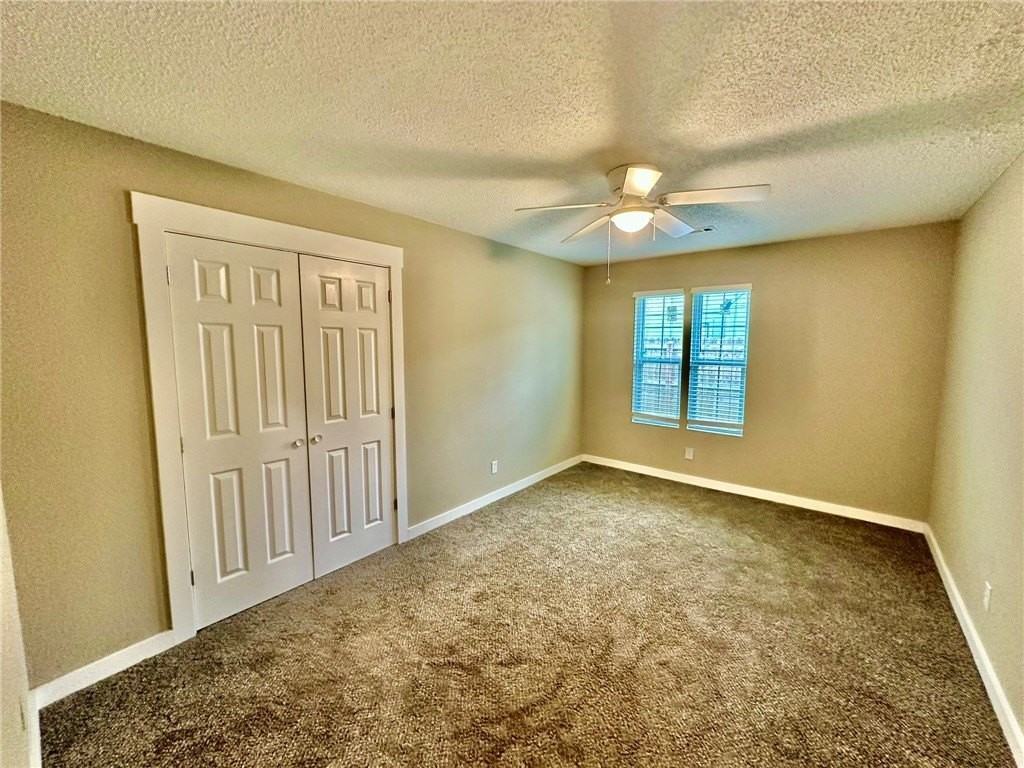 3513 W Wood St - Photo 6 of 28