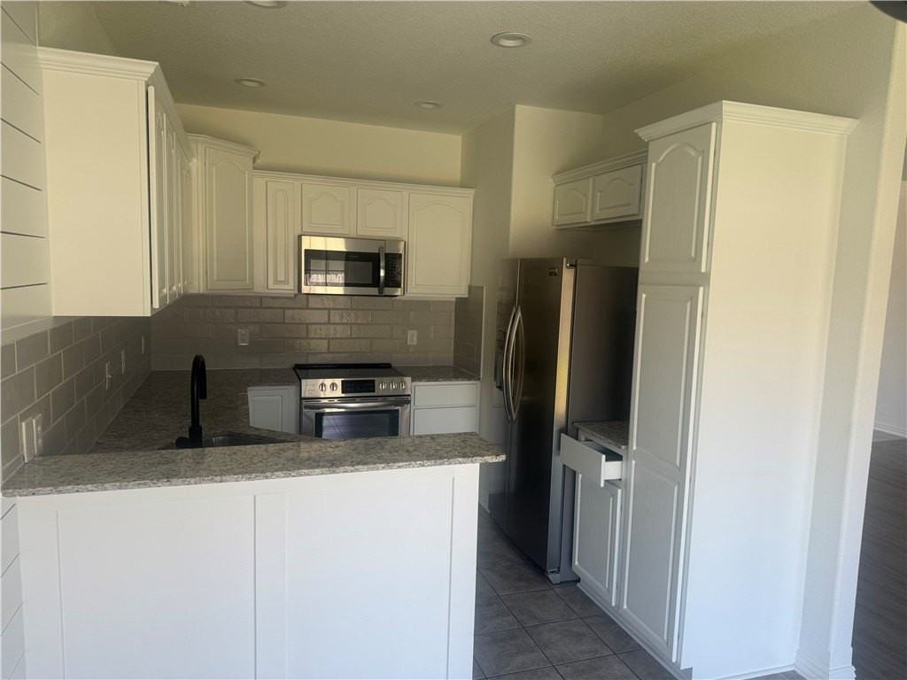 3518 Montpilier Pl - Photo 5 of 13