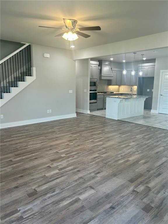 224 Ryder St - Photo 3 of 24