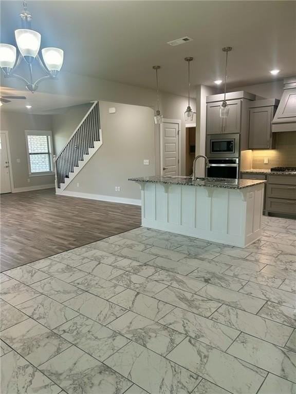 224 Ryder St - Photo 5 of 24