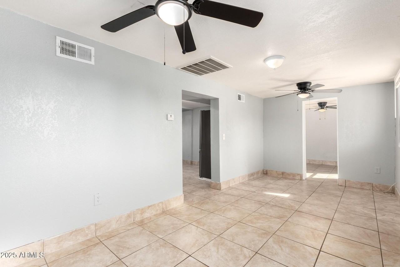 1920 W Tonto St #1 - Photo 3 of 20