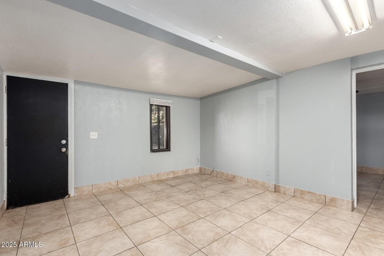 1920 W Tonto St #1 - Photo 7 of 20
