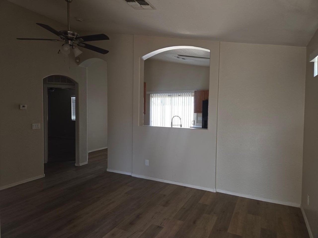 229 S 125th Ave - Photo 5 of 13