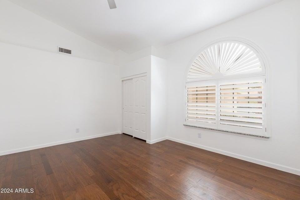 3350 S Oleander Dr - Photo 3 of 19