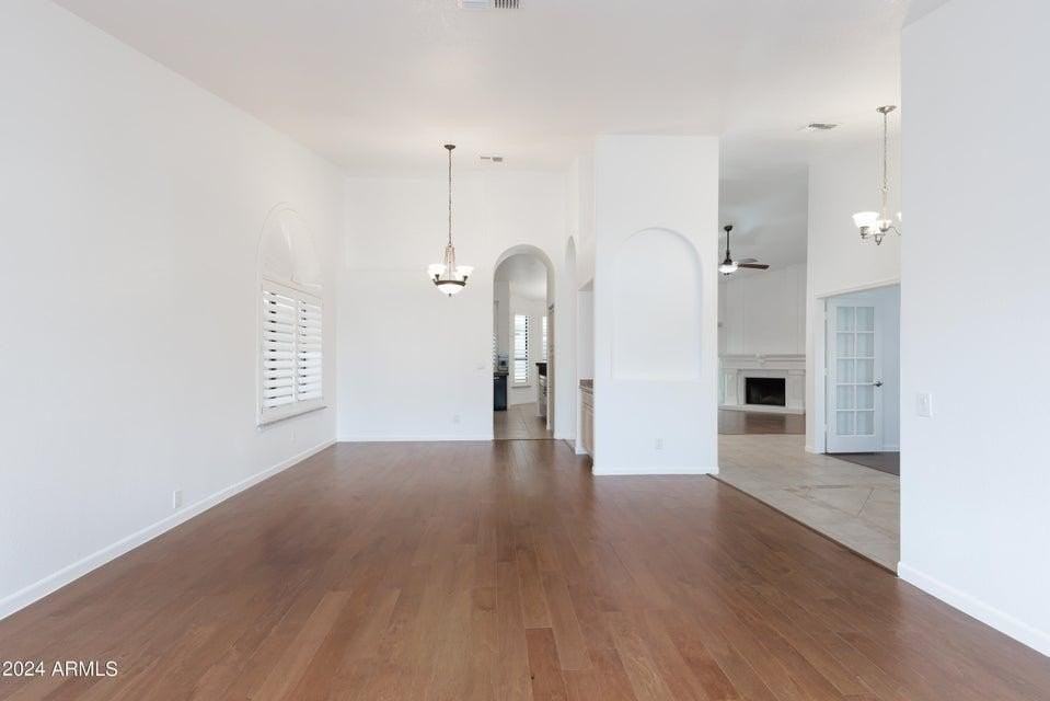 3350 S Oleander Dr - Photo 6 of 19