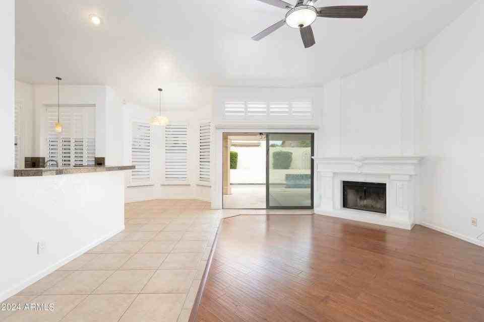 3350 S Oleander Dr - Photo 7 of 19