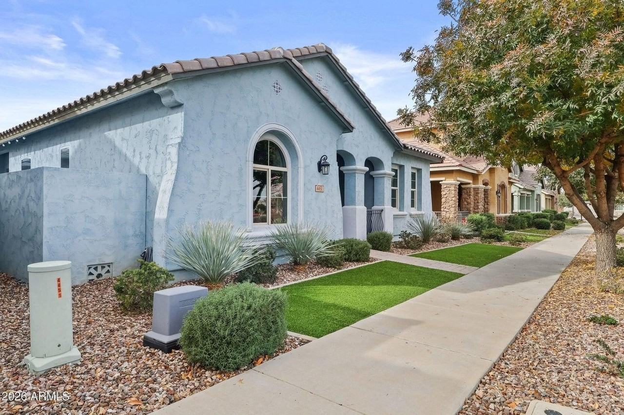 4451 E Bernice St - Photo 3 of 32