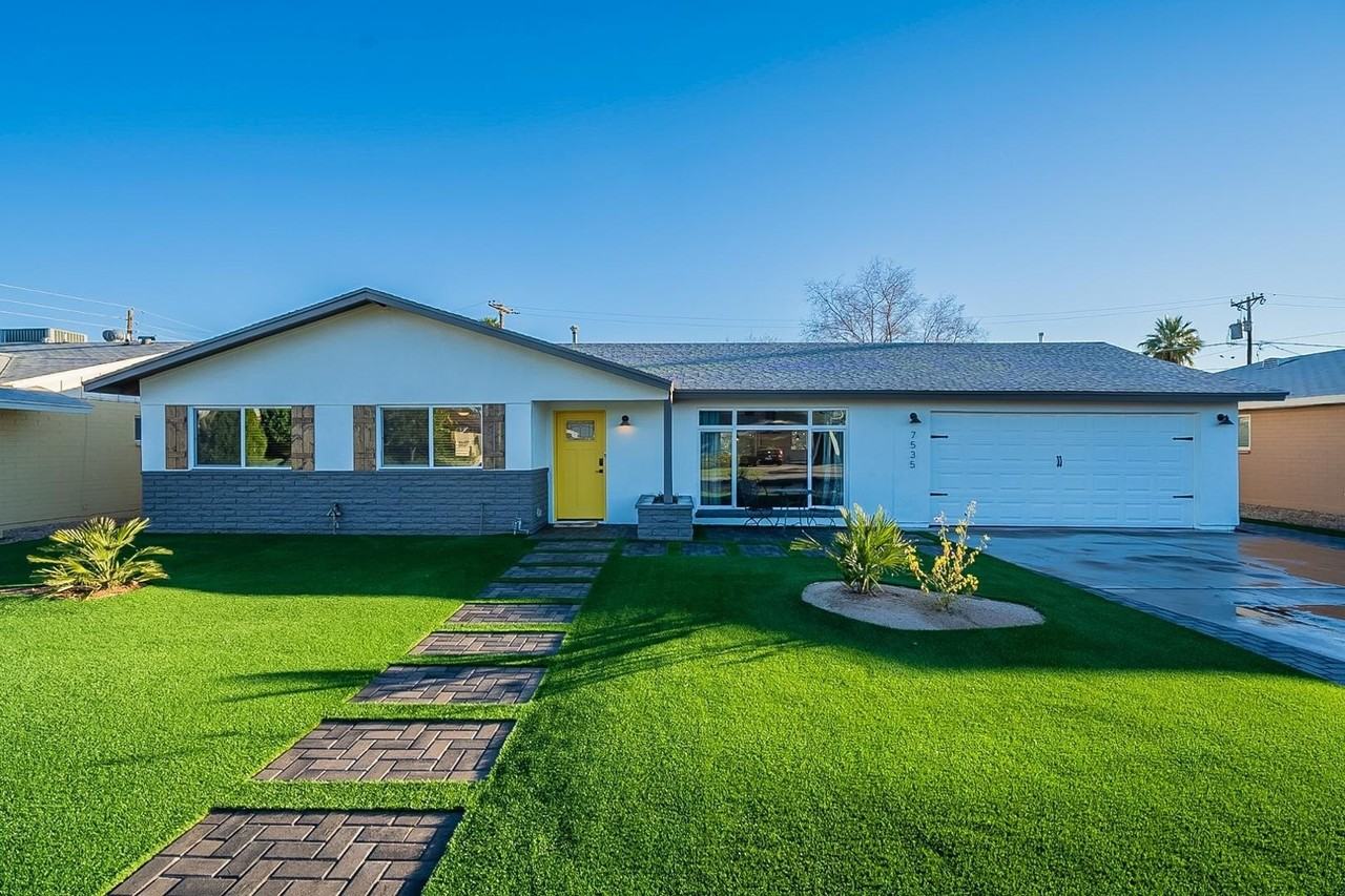 7535 E Princeton Ave - Photo 6 of 41